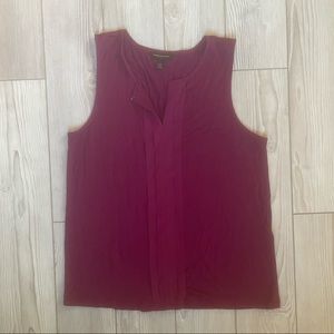 3 banana republic tanks